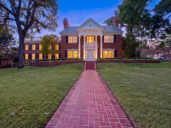 6858 Tokalon Drive, Dallas, TX 75214