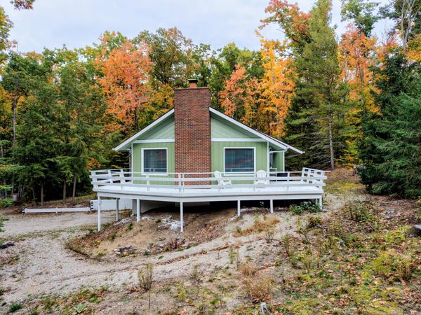 5881 Arawak Pass, Gaylord, MI 49735