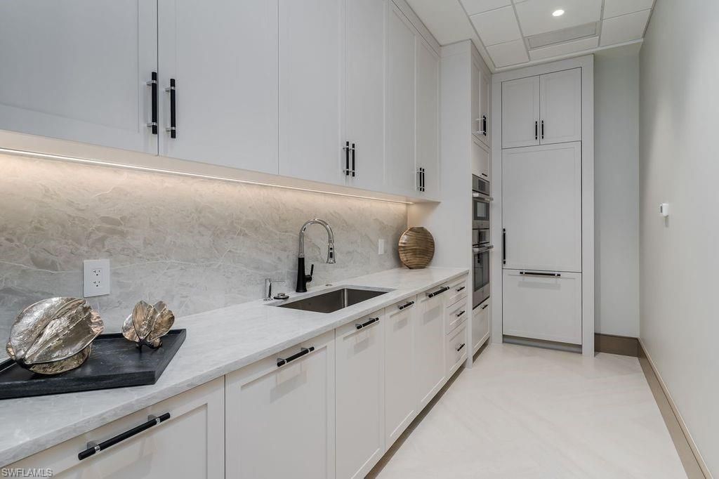 6849 Grenadier Blvd , Unit 2203, Naples, FL 34108 Photo