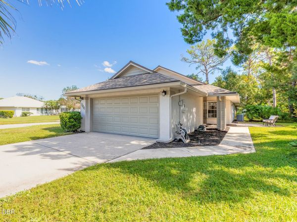 100 Fiddlesticks Circle, Daytona Beach, FL 32114