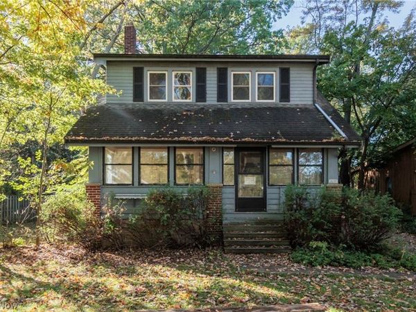 28391 Detroit Road , Westlake, OH 44145