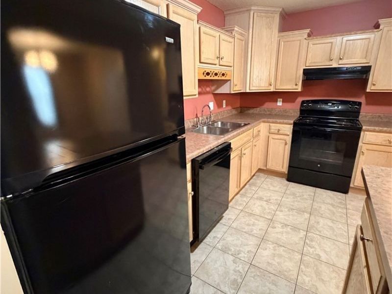 3649 Indian Run Drive, Unit 4, Canfield, OH 44406 Photo 9
