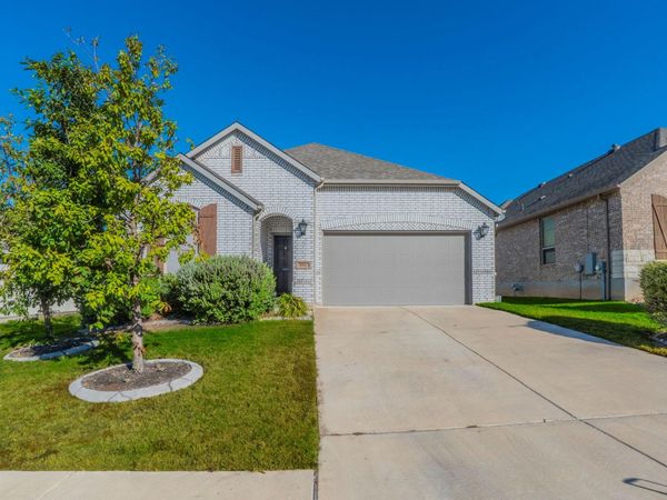 5844 Bianca DR , Round Rock, TX 78665