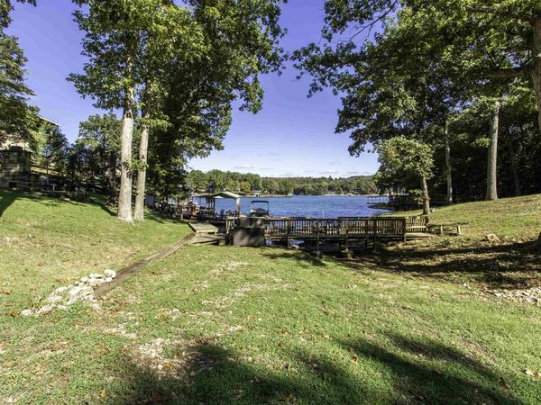 Cherokee Village, AR 72529