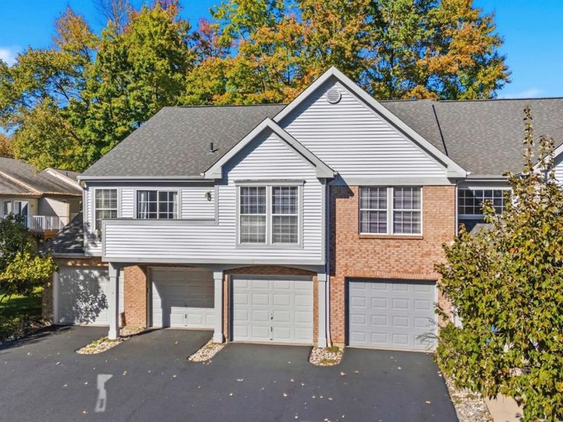 492 Mapleport Way, Unit E, Union Township, OH 45255 Photo 2