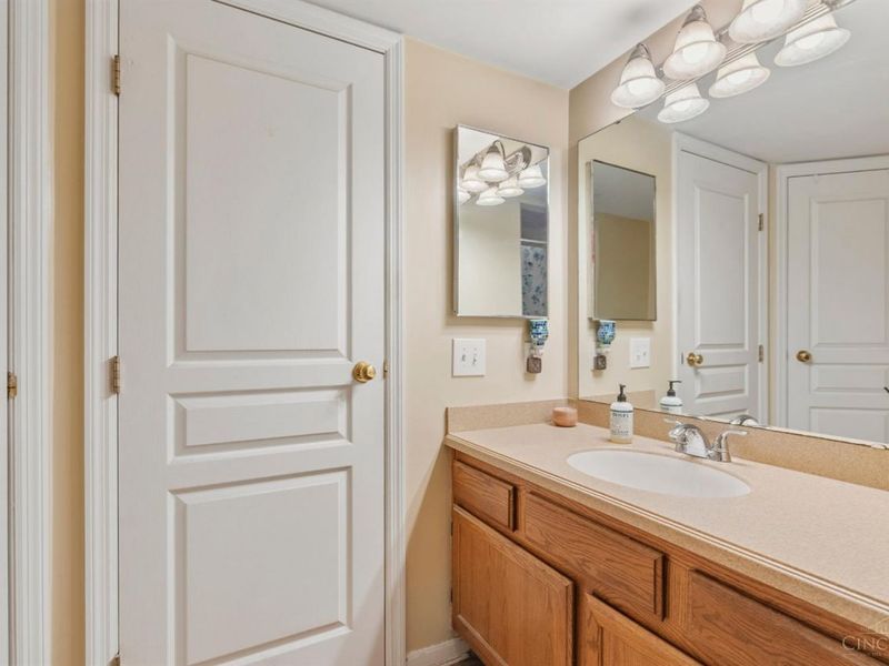 492 Mapleport Way, Unit E, Union Township, OH 45255 Photo 25