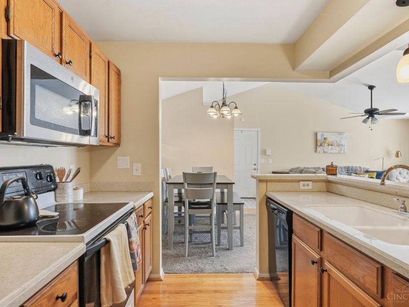 492 Mapleport Way, Unit E, Union Township, OH 45255 Photo 9