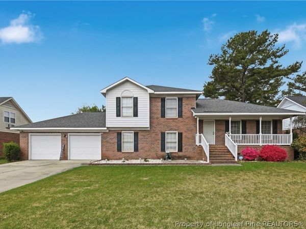 1174 Hallberry Drive, Fayetteville, NC 28314