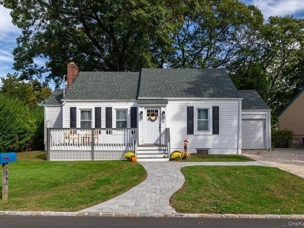 445 Coolidge Drive , Centerport, NY 11721