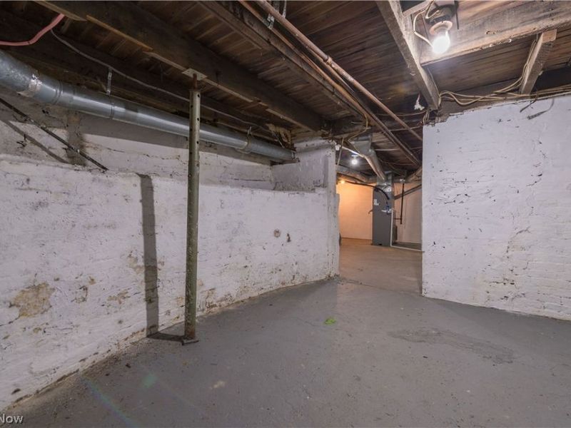 5001 Tillman Avenue, Cleveland, OH 44102 Photo 38