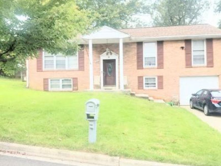 12118 Old Colony Drive, Upper Marlboro, MD 20772 Main Photo