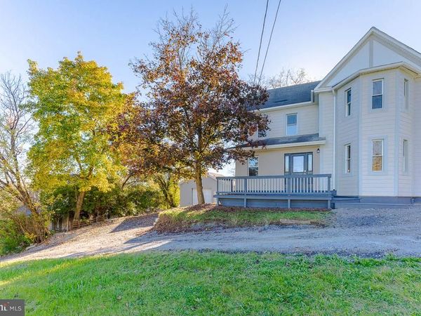 140 LEE STREET , BELLEFONTE, PA 16823