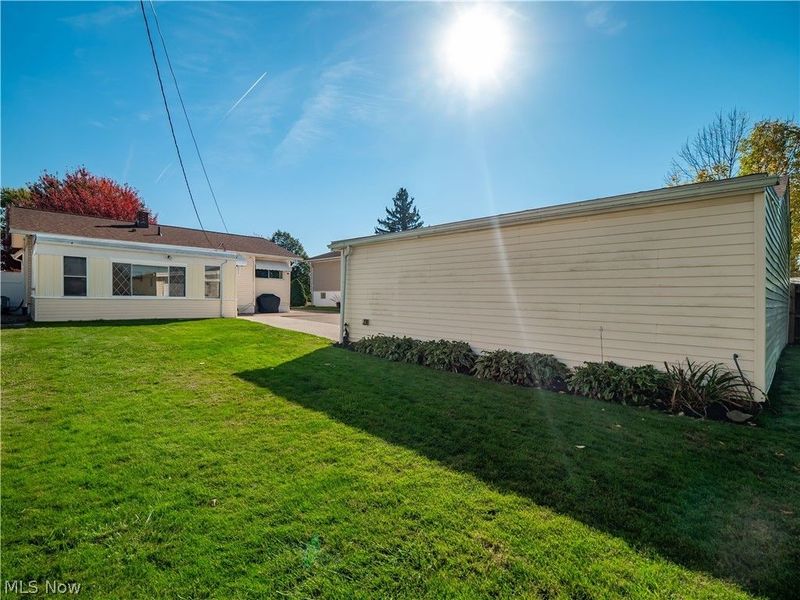 6402 Sandhurst Drive, Brook Park, OH 44142 Photo 11