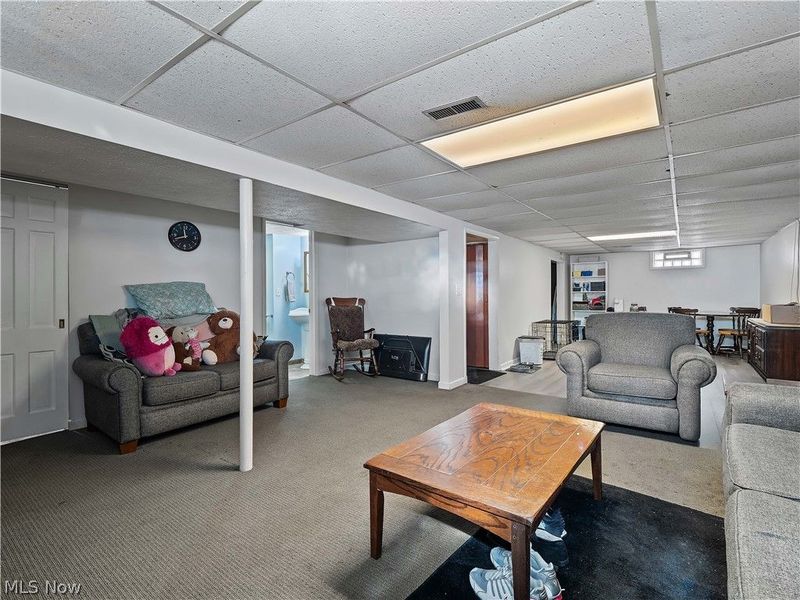 6402 Sandhurst Drive, Brook Park, OH 44142 Photo 36