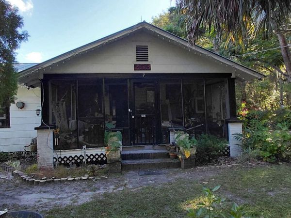 253 SMILEY STORE Road, Crescent City, FL 32112
