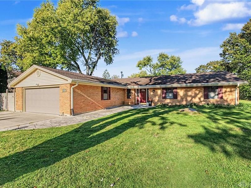 5613 Red Coach Road, Centerville, OH 45429 Photo 3