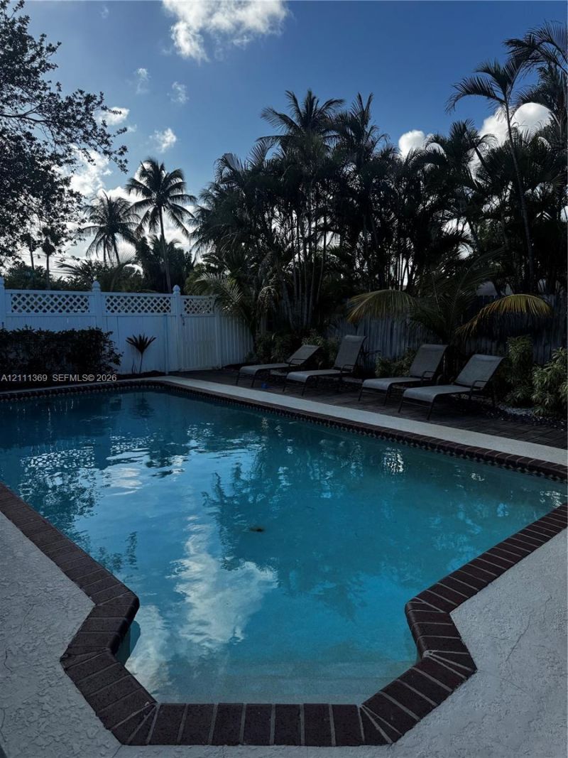 6674 Boston Dr , Unit 6274, Lake Worth, FL 33462 Photo