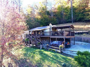 2272 Boy Scout Camp Road, Ellamore, WV 26267