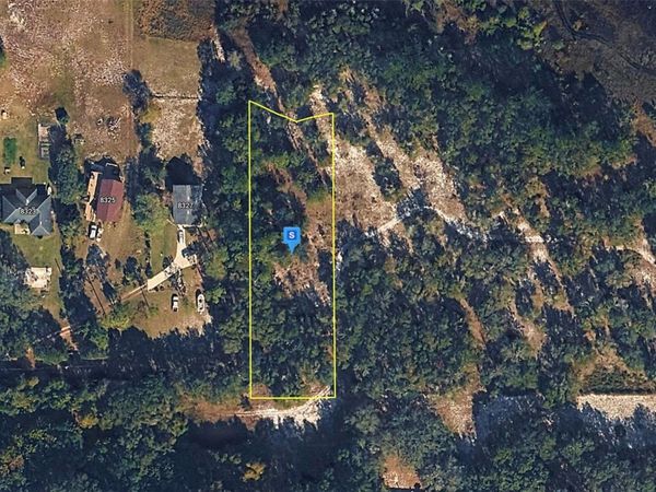 8329 STATE ROAD 100 , MELROSE, FL 32666