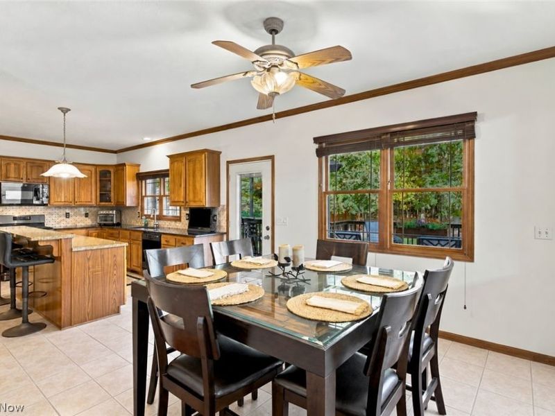 11627 Fox Grove, Strongsville, OH 44149 Photo 11