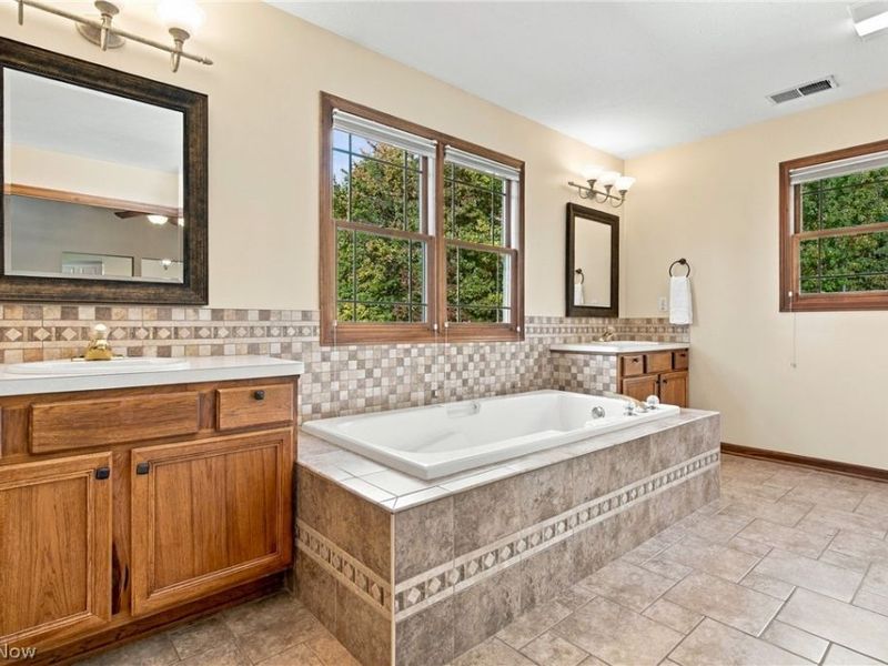 11627 Fox Grove, Strongsville, OH 44149 Photo 26