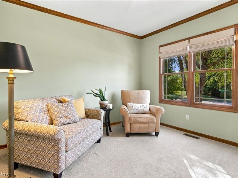 11627 Fox Grove, Strongsville, OH 44149 Photo 9