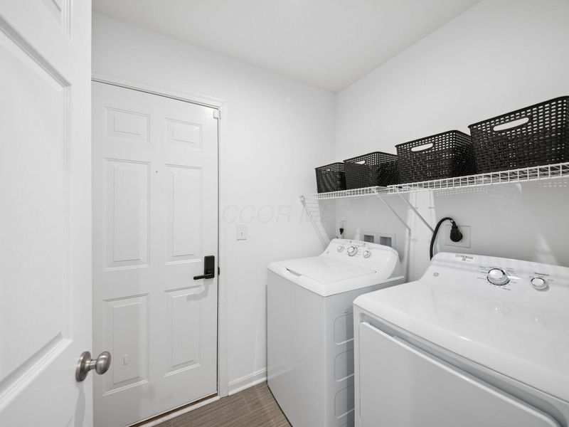 4907 Amber Crossing Road, Columbus, OH 43232 Photo 26