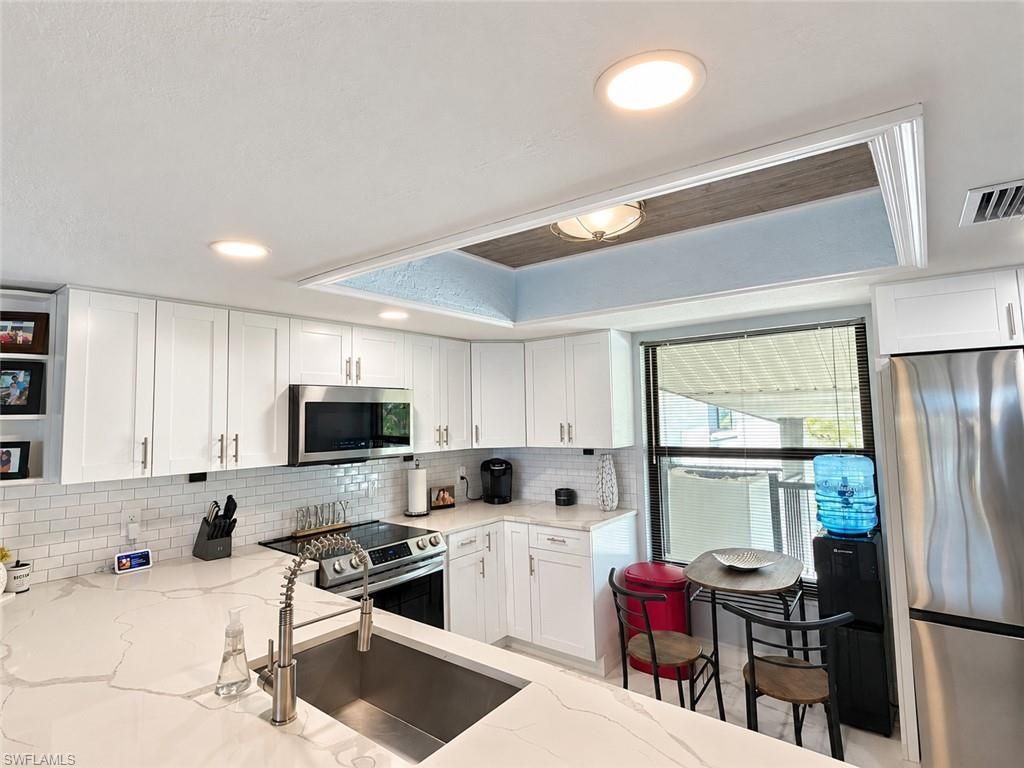 4230 SE 20th Pl , Unit # 303, Cape Coral, FL 33904 Photo