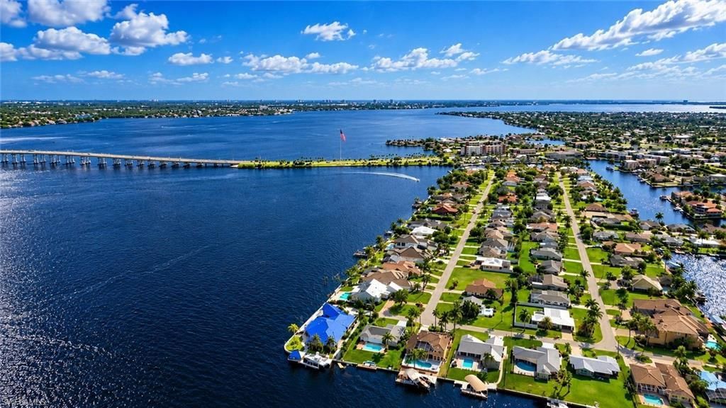 4230 SE 20th Pl , Unit # 303, Cape Coral, FL 33904 Photo