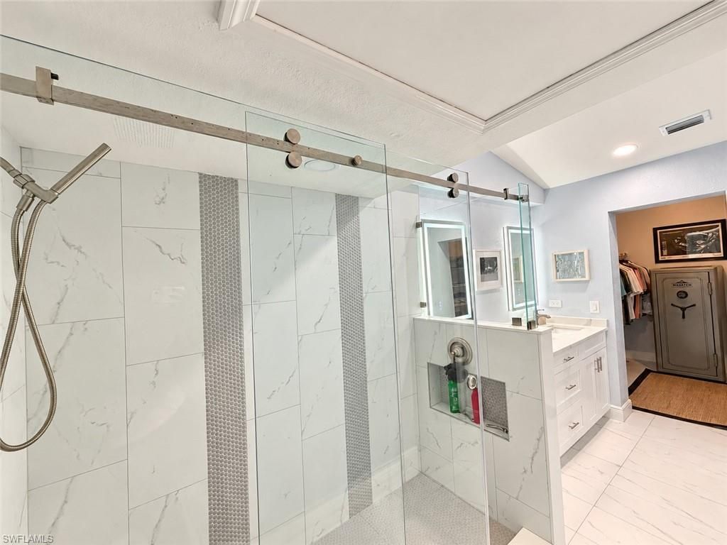 4230 SE 20th Pl , Unit # 303, Cape Coral, FL 33904 Photo