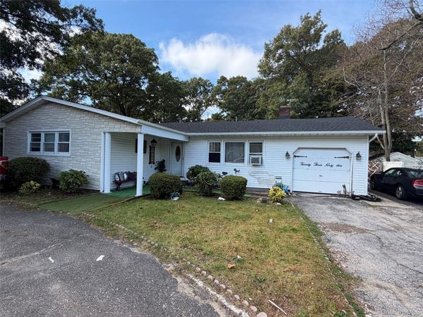 2346 Ocean Avenue , Ronkonkoma, NY 11779