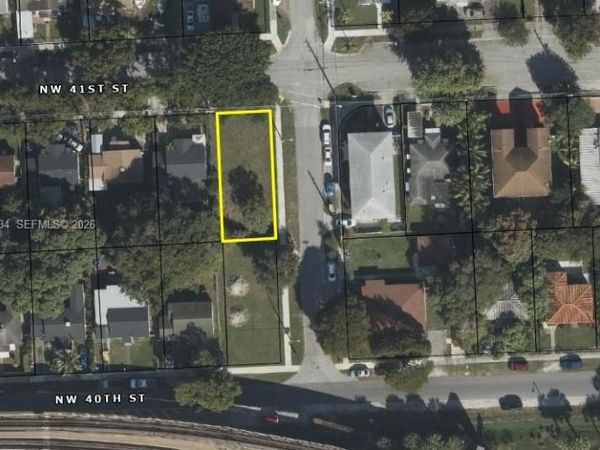1300 NW 41st St, Miami, FL 33142
