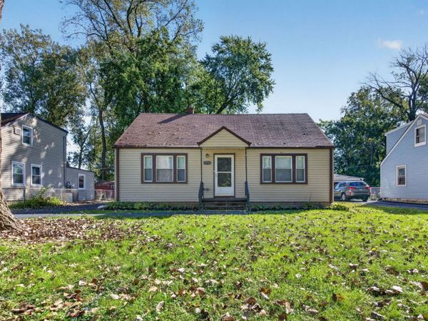 15711 Whipple Avenue , Markham, IL 60428