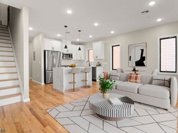 412 Cross St, Harrison, NJ 07029