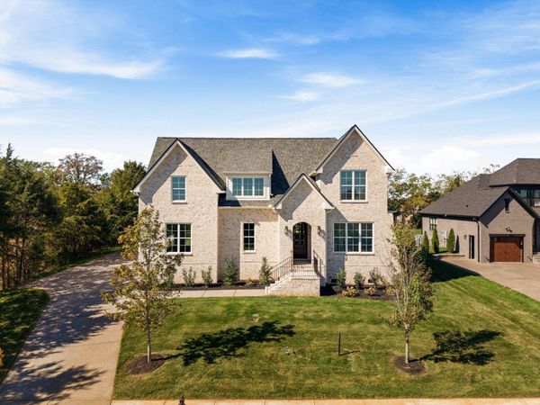 1010 Stone Creek Ln , Lebanon, TN 37087