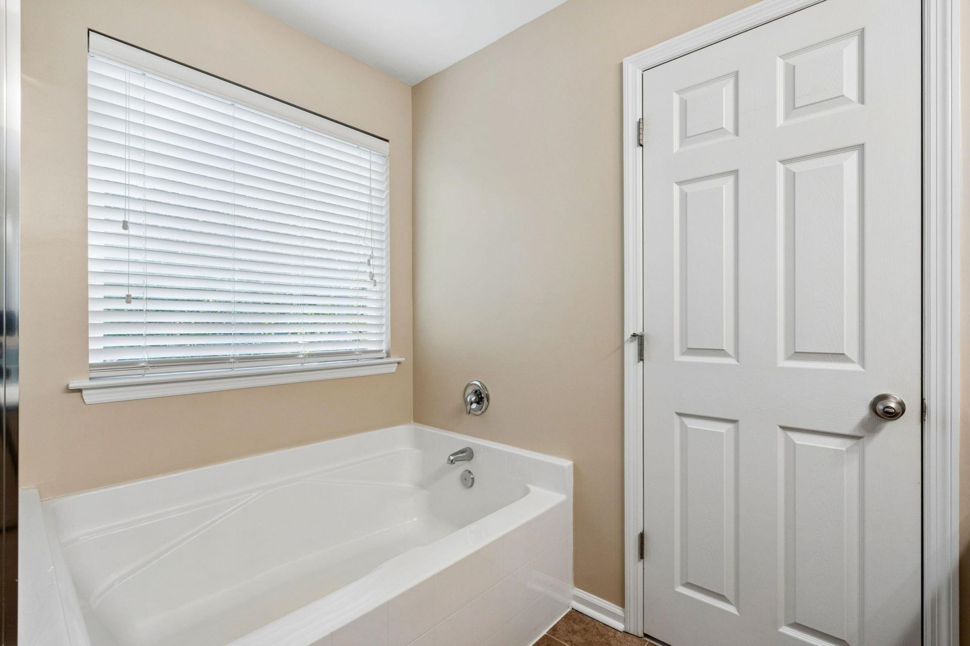 1309 Merchant Court Photo 16