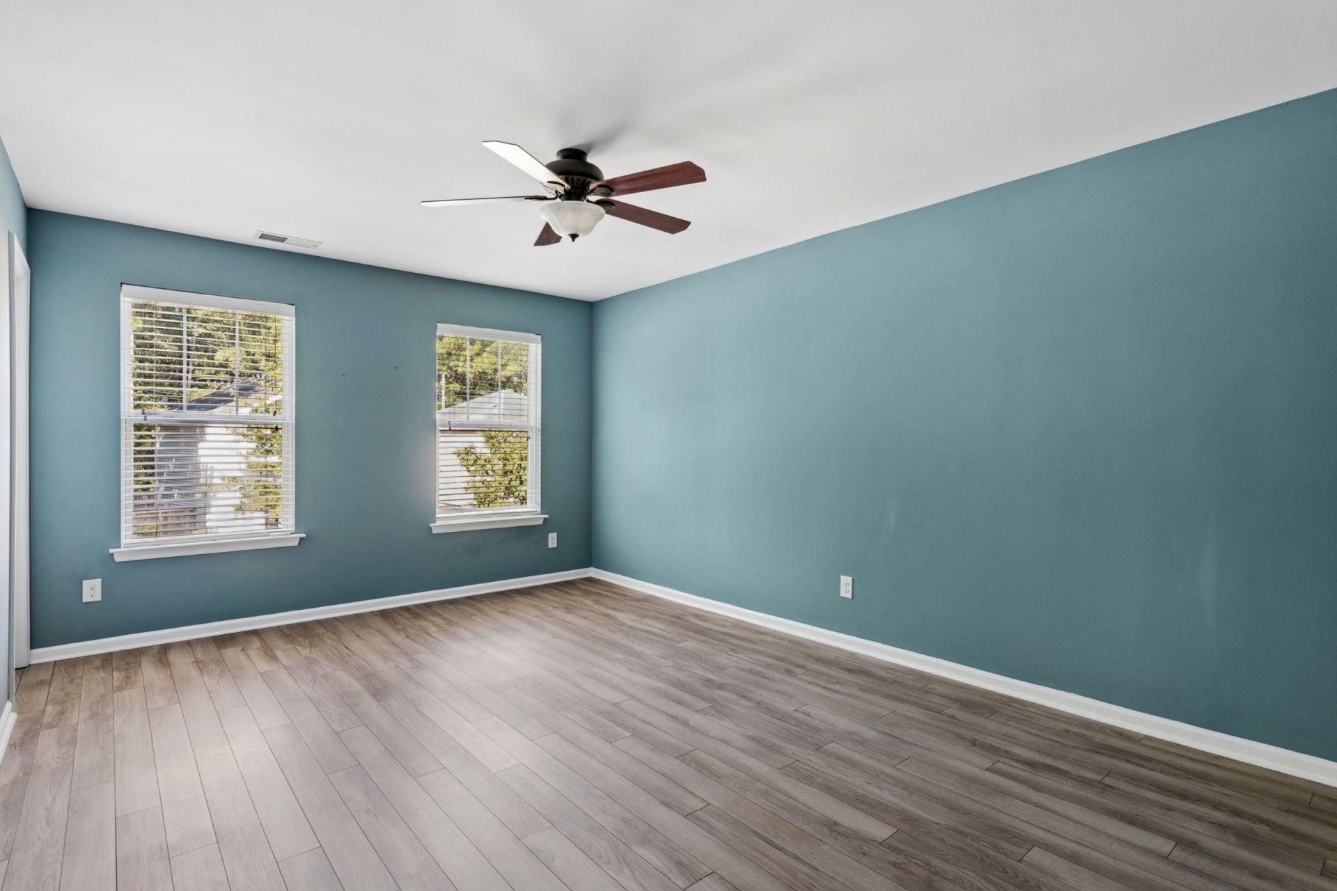 1309 Merchant Court Photo 19