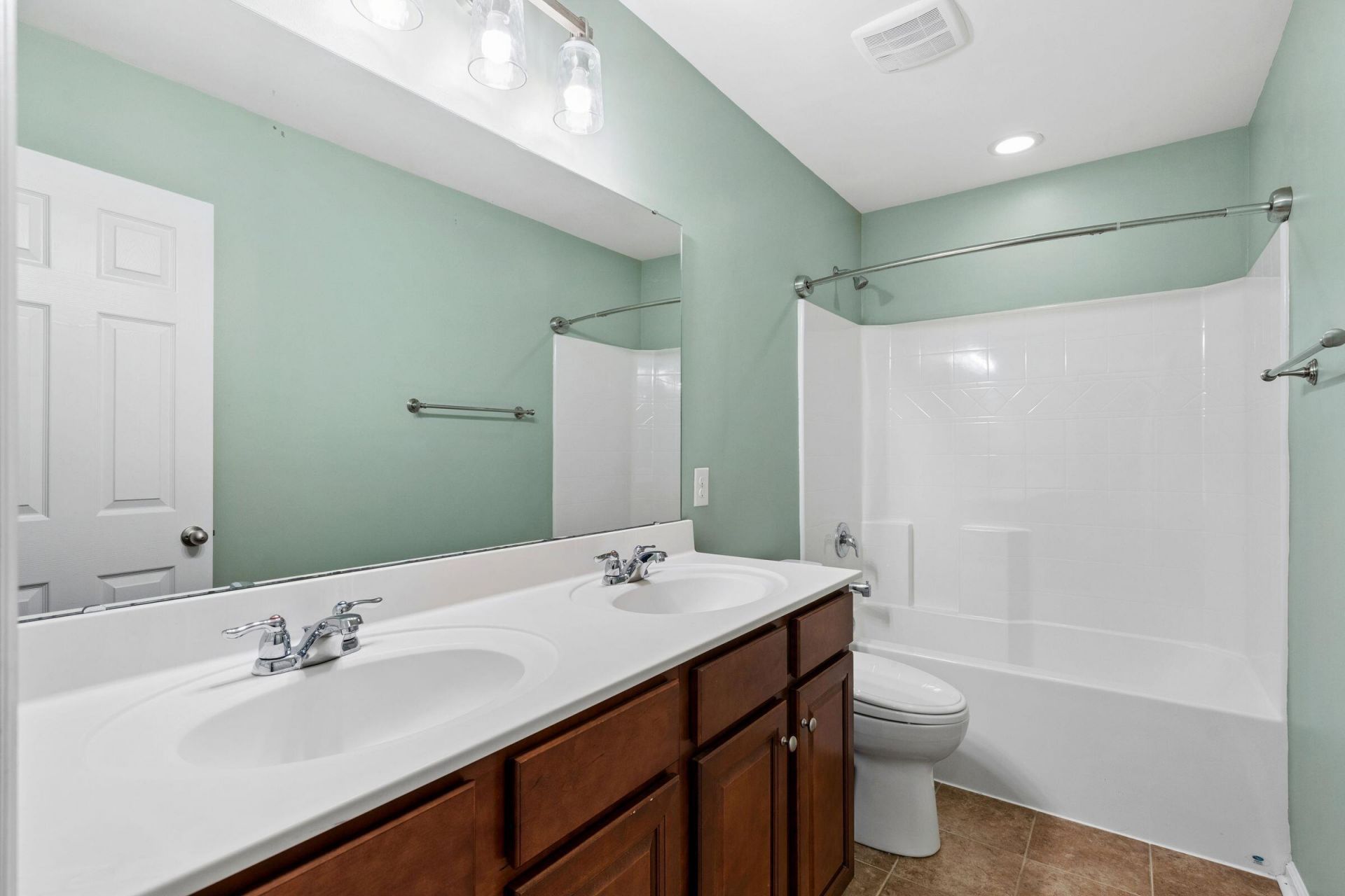 1309 Merchant Court Photo 21