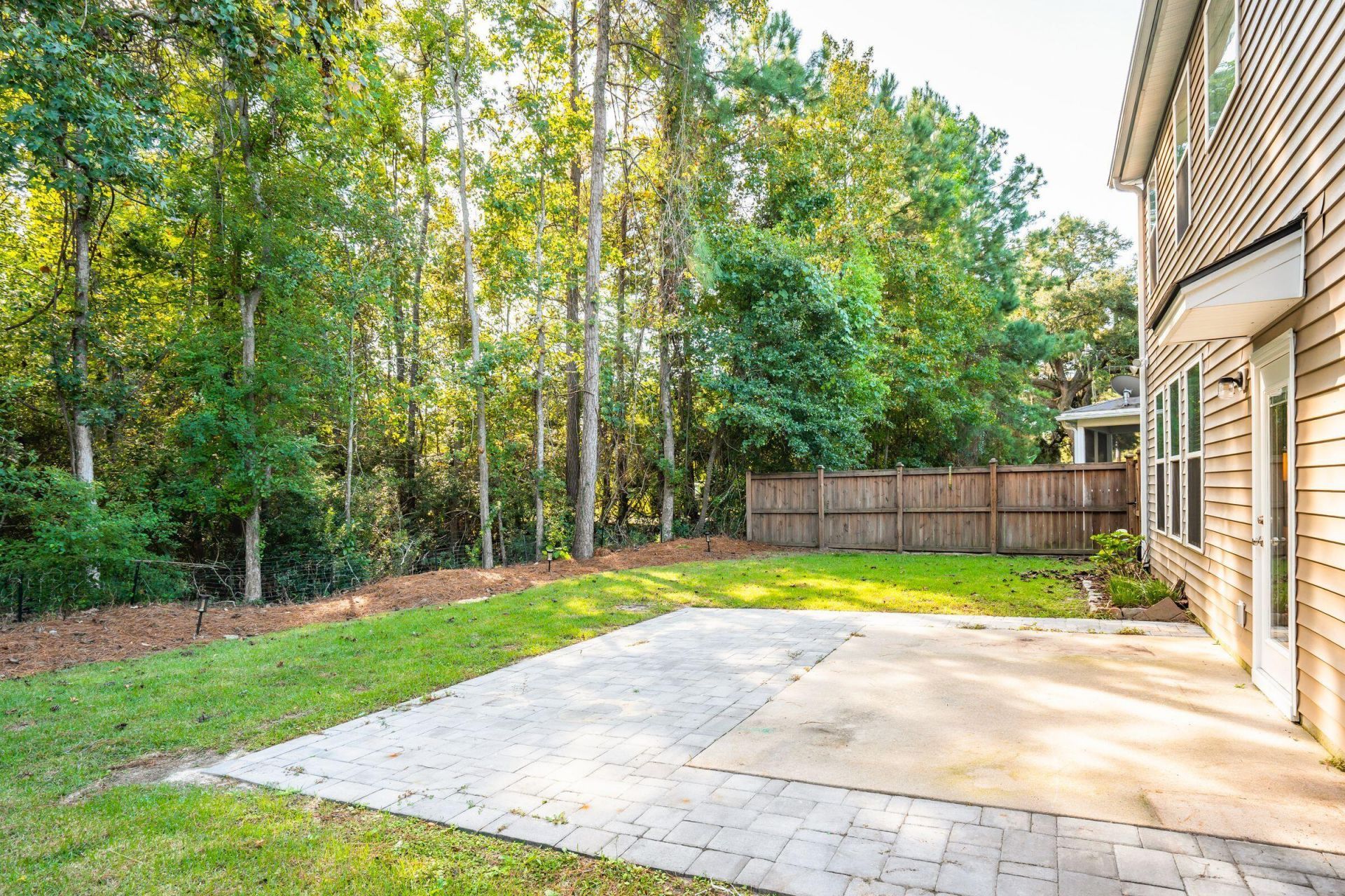 1309 Merchant Court Photo 27