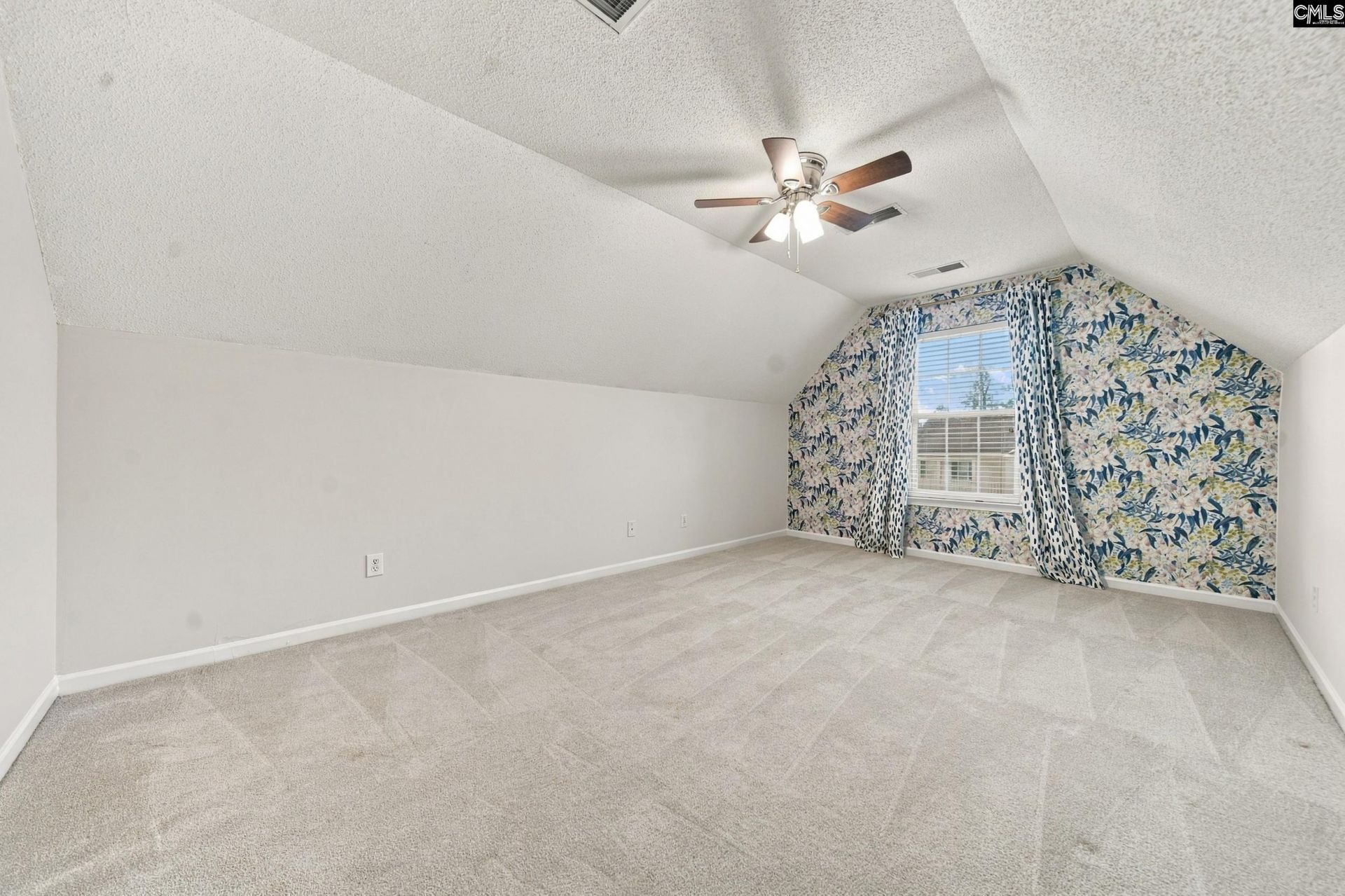 304 Staffwood Drive Photo 18