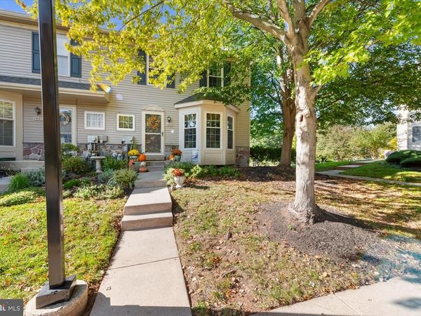 1420 STIRLING COURT , PHOENIXVILLE, PA 19460