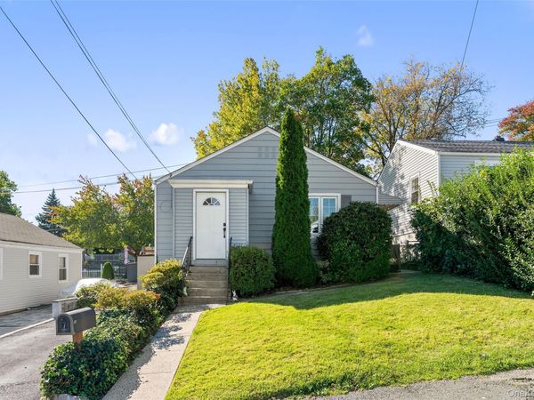 7 Floral Lane , Yonkers, NY 10703