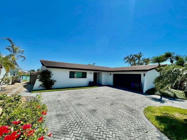 795 119TH AVENUE, TREASURE ISLAND, FL 33706