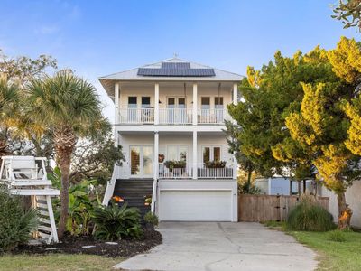 930 W Oceanview Road, Charleston, SC 29412