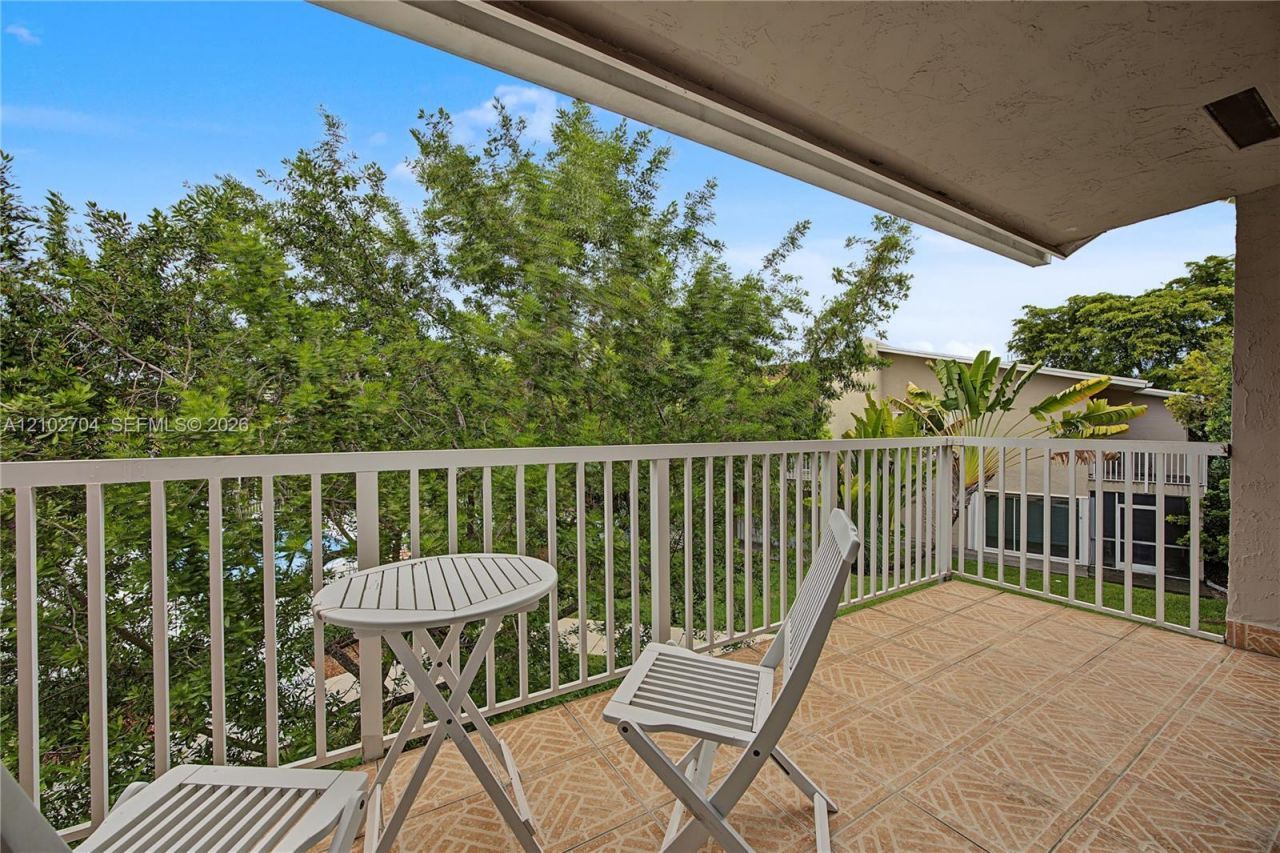16244 SW 92nd Ave , Unit 3, Palmetto Bay, FL 33157 Photo