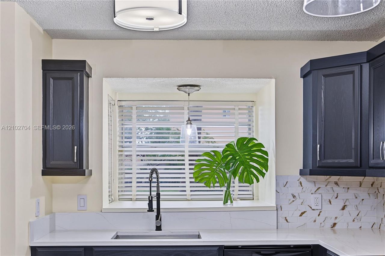 16244 SW 92nd Ave , Unit 3, Palmetto Bay, FL 33157 Photo