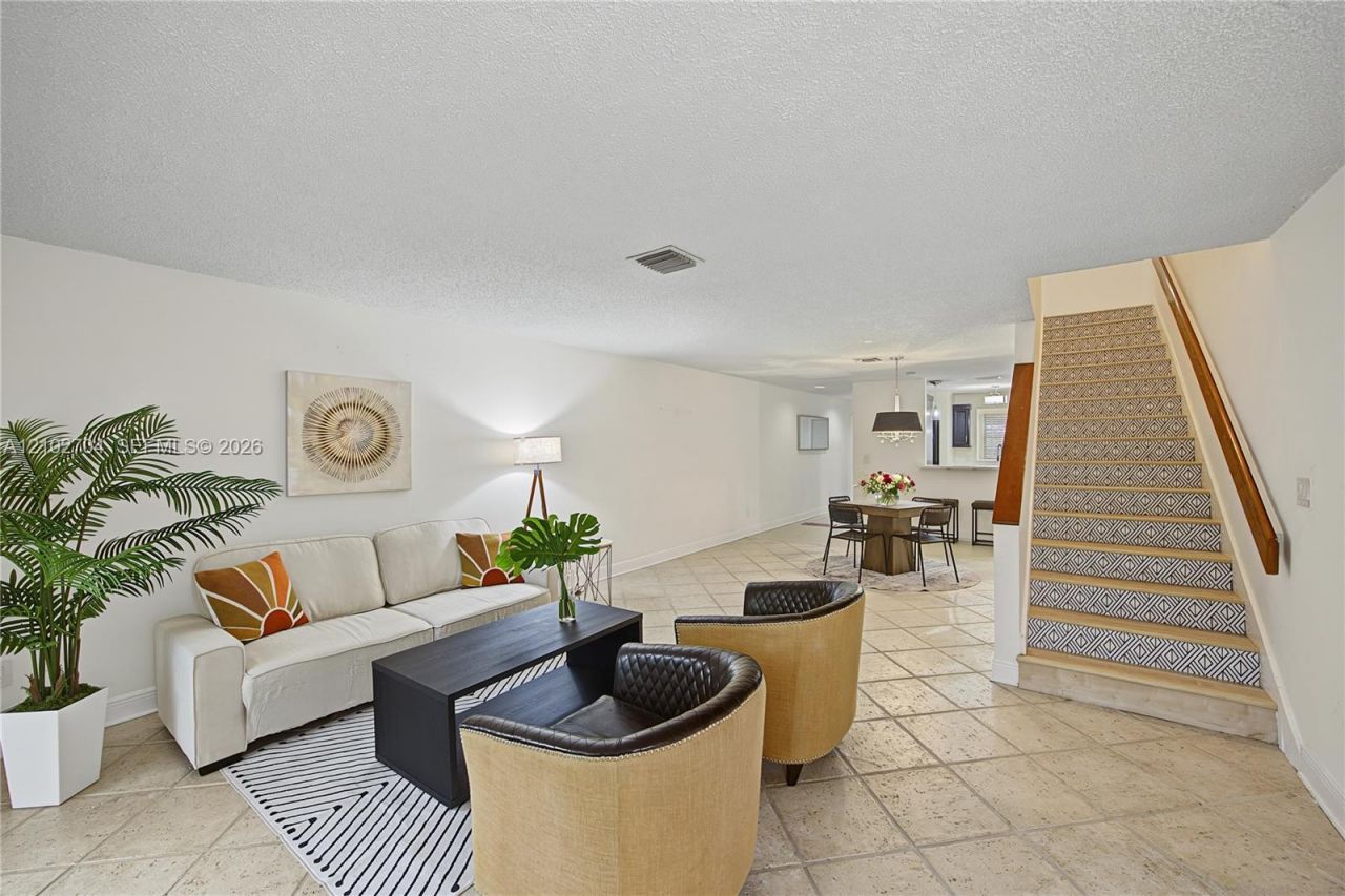 16244 SW 92nd Ave , Unit 3, Palmetto Bay, FL 33157 Photo