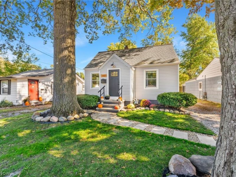117 Lear Road, Avon Lake, OH 44012 Photo 2