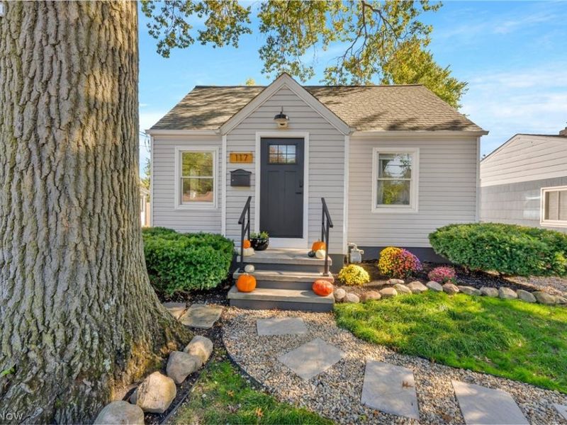 117 Lear Road, Avon Lake, OH 44012 Photo 3