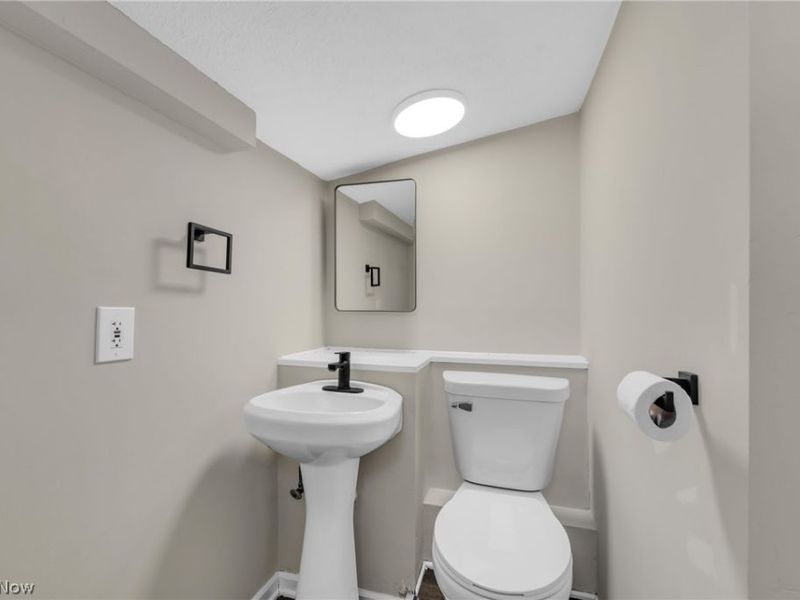 117 Lear Road, Avon Lake, OH 44012 Photo 32